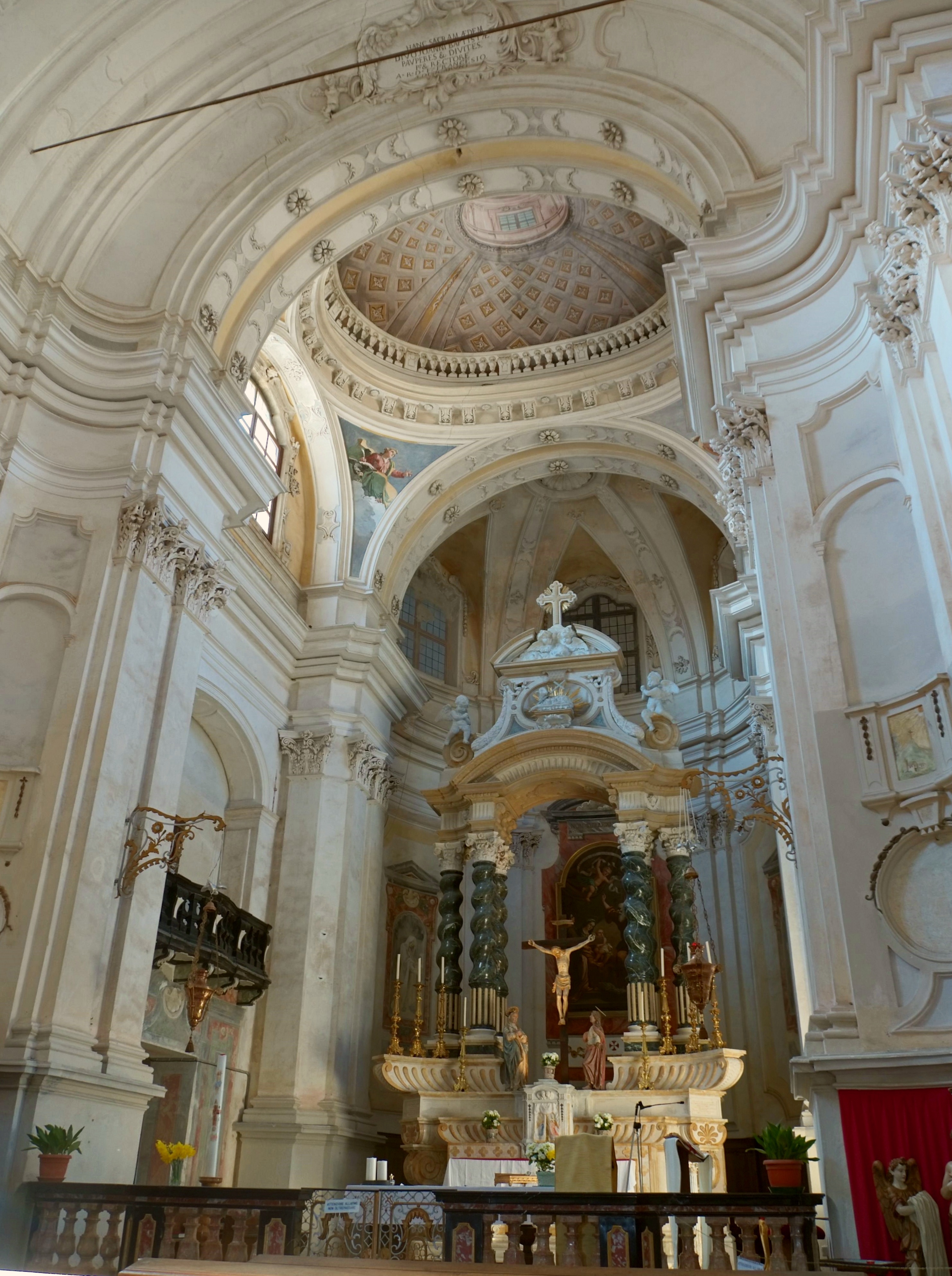 Campiglia Cervo (Biella) - Abside del Santuario di San Giovanni di Andorno